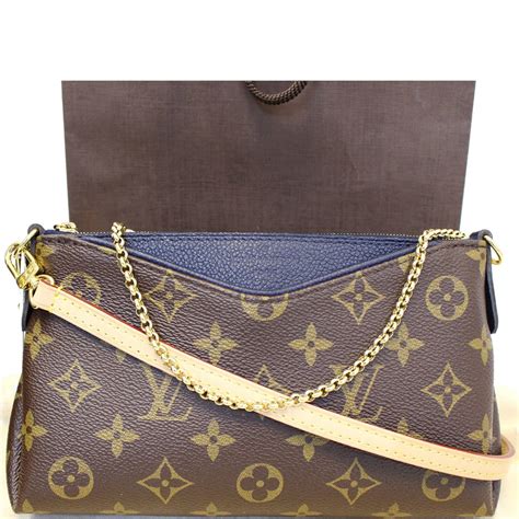 louis vuitton crossbody envelope bag|louis vuitton envelope clutch.